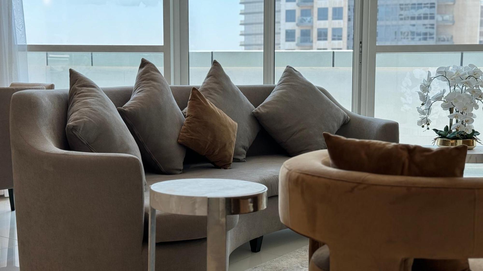 Apartamento Magnificent - Damac Distinction Downtown Dubái Exterior foto