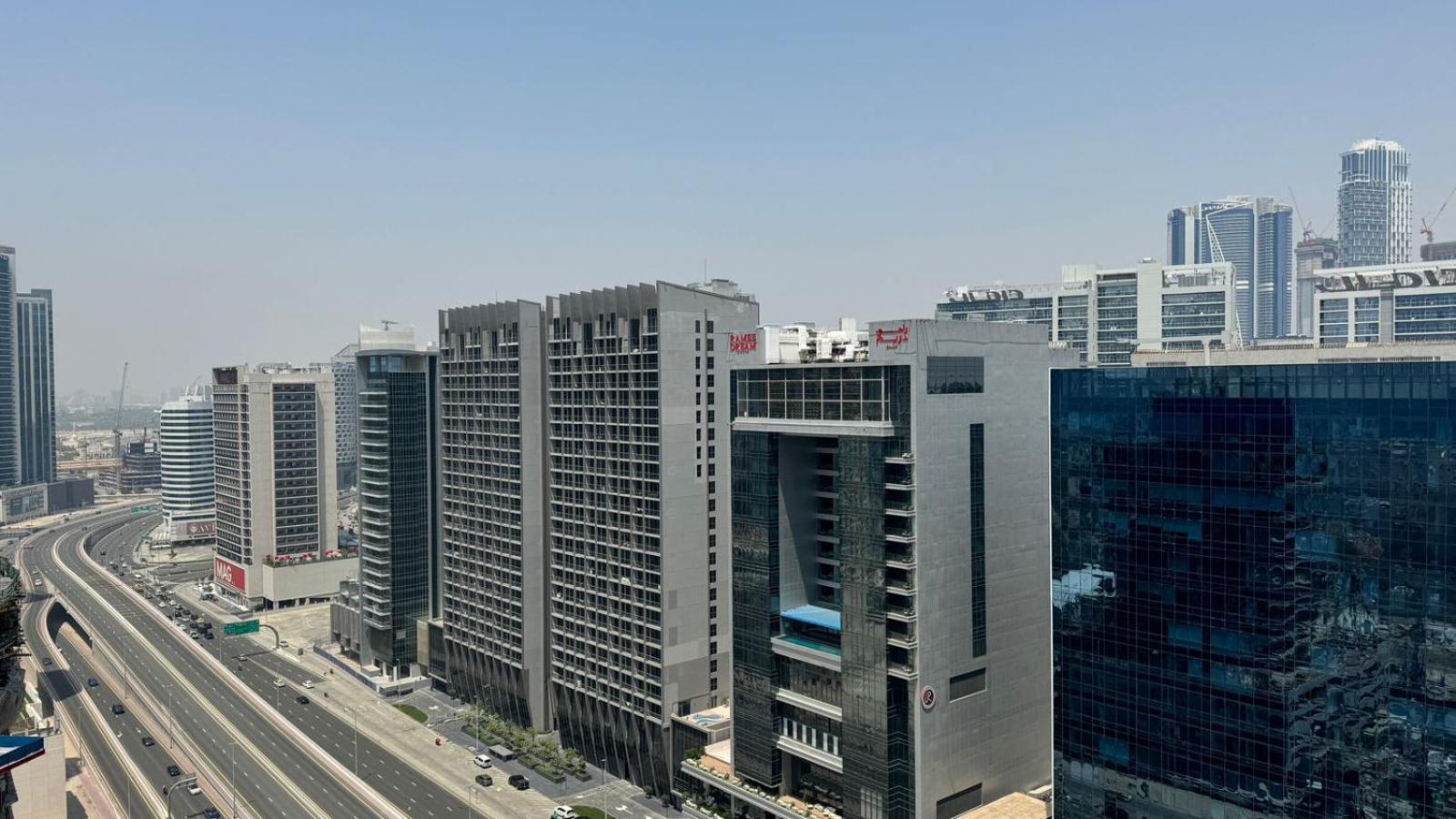 Apartamento Magnificent - Damac Distinction Downtown Dubái Exterior foto